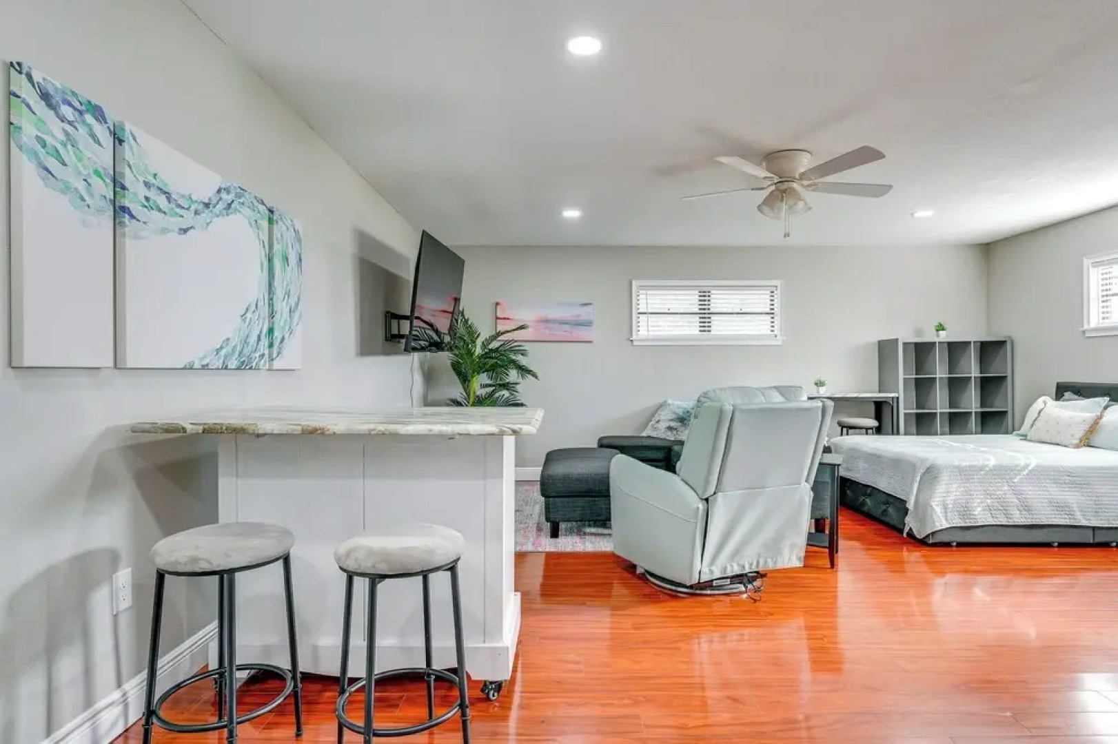 2 Mi to Florida State Fairgrounds: Cozy Studio