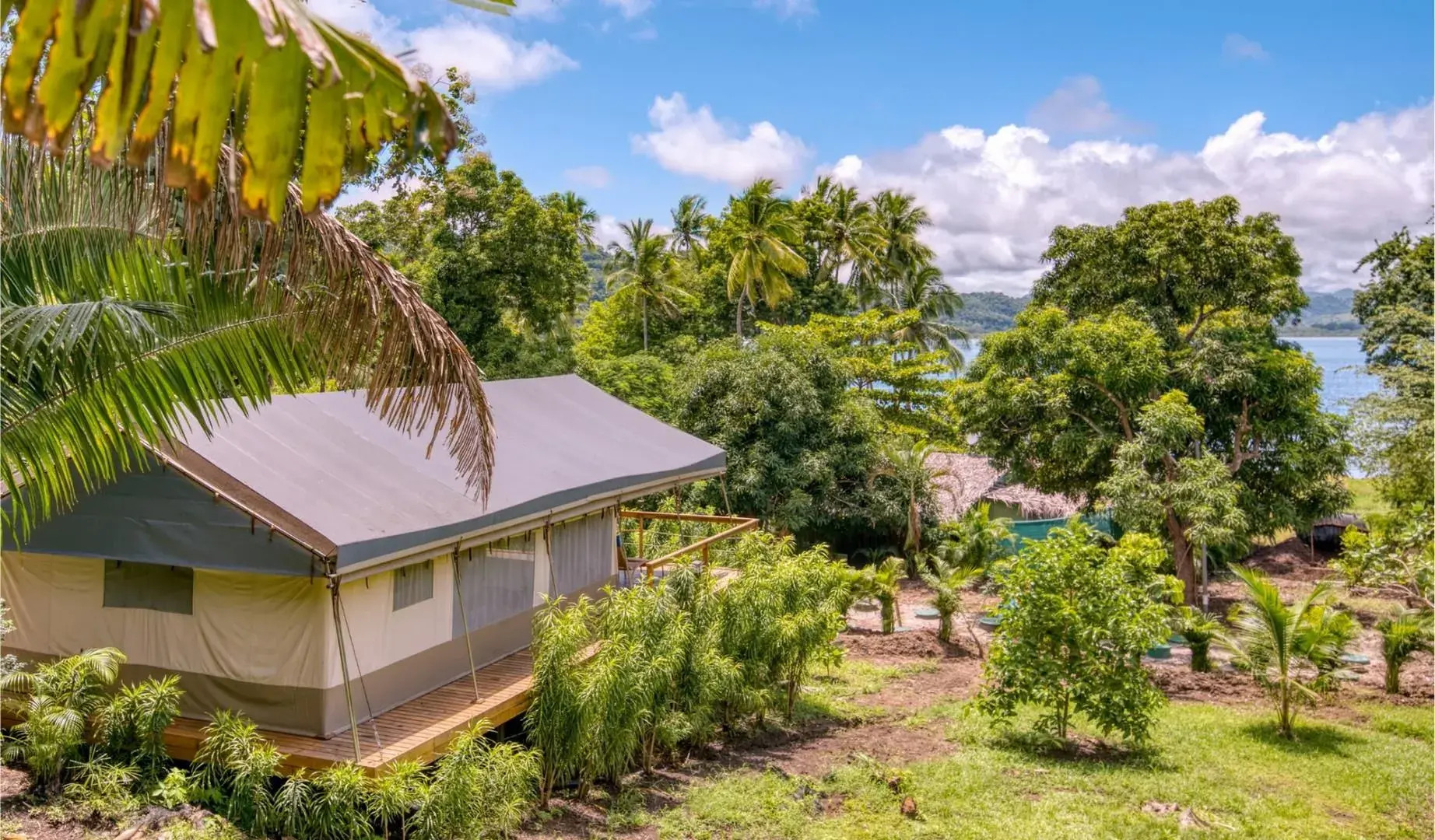 Isla Chiquita Glamping Hotel