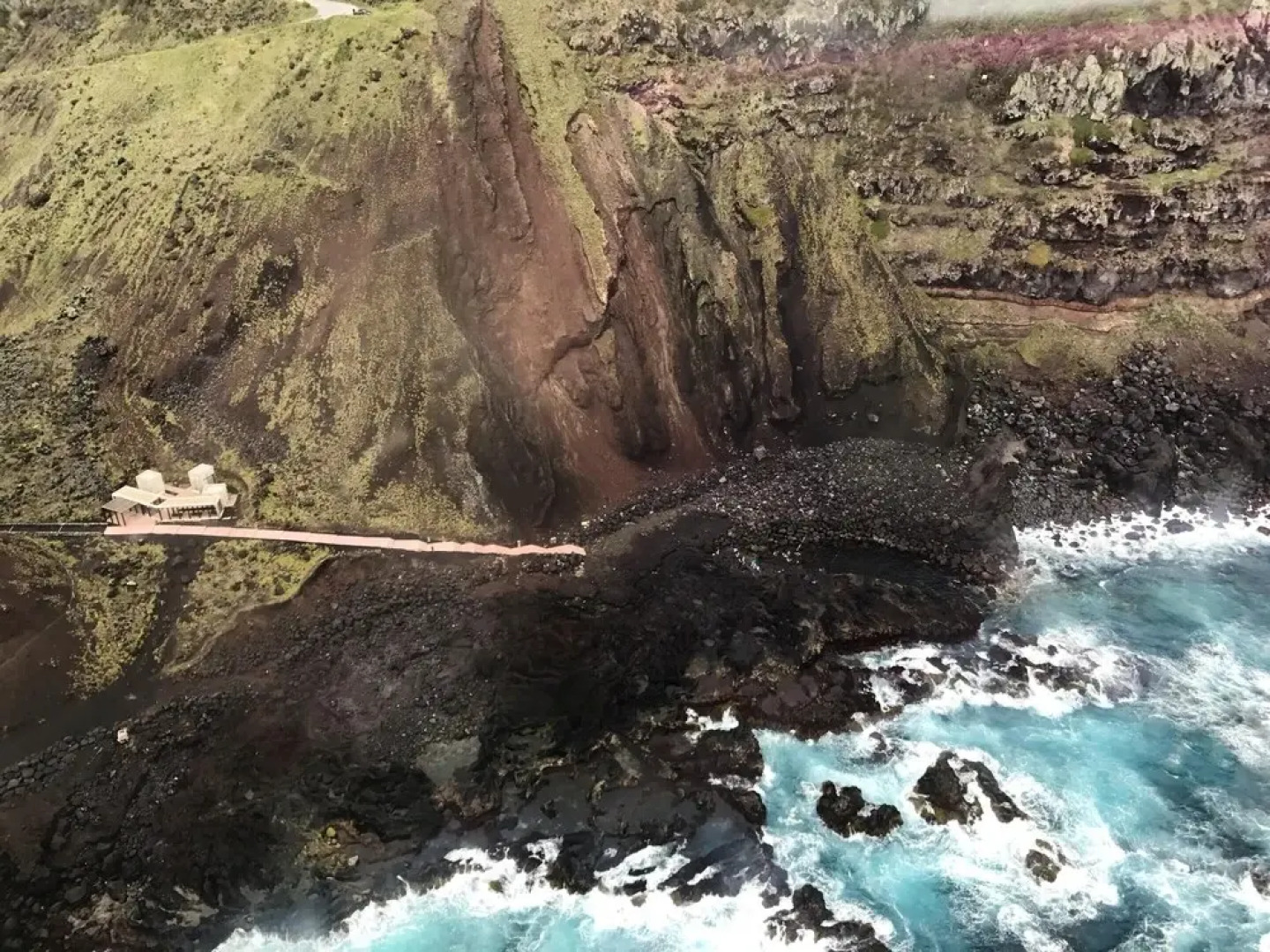 Property With 4 Bedrooms in Fenais da Luz, With Shared Pool and Wifi