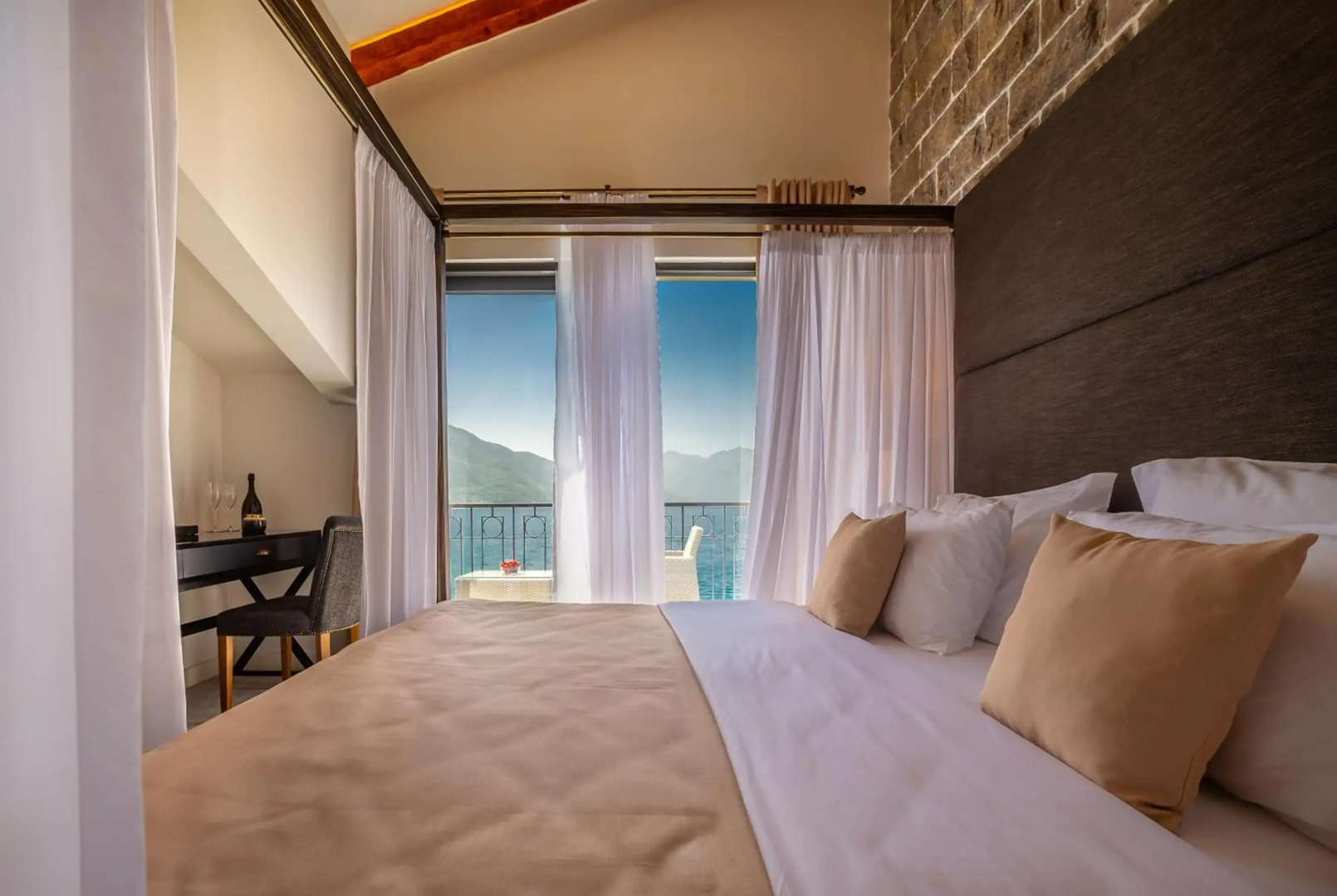 Palazzo del Mare - Essenza