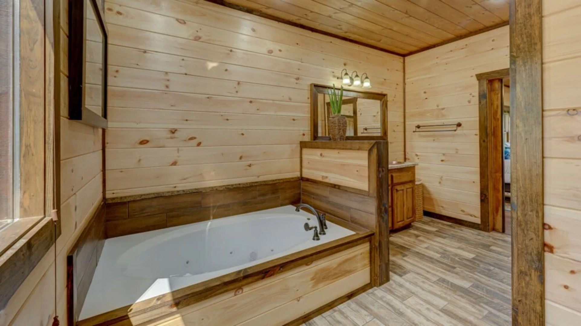 4 Leaf Clover by Escape to Blue Ridge