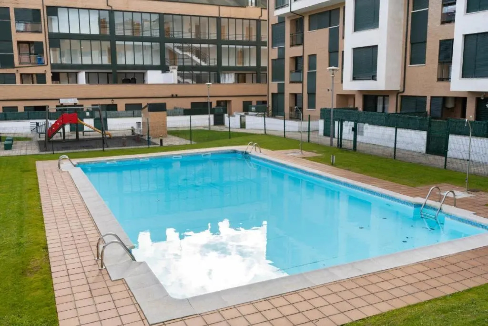 La Xalda, apartamento con piscina a 10 km de Llanes