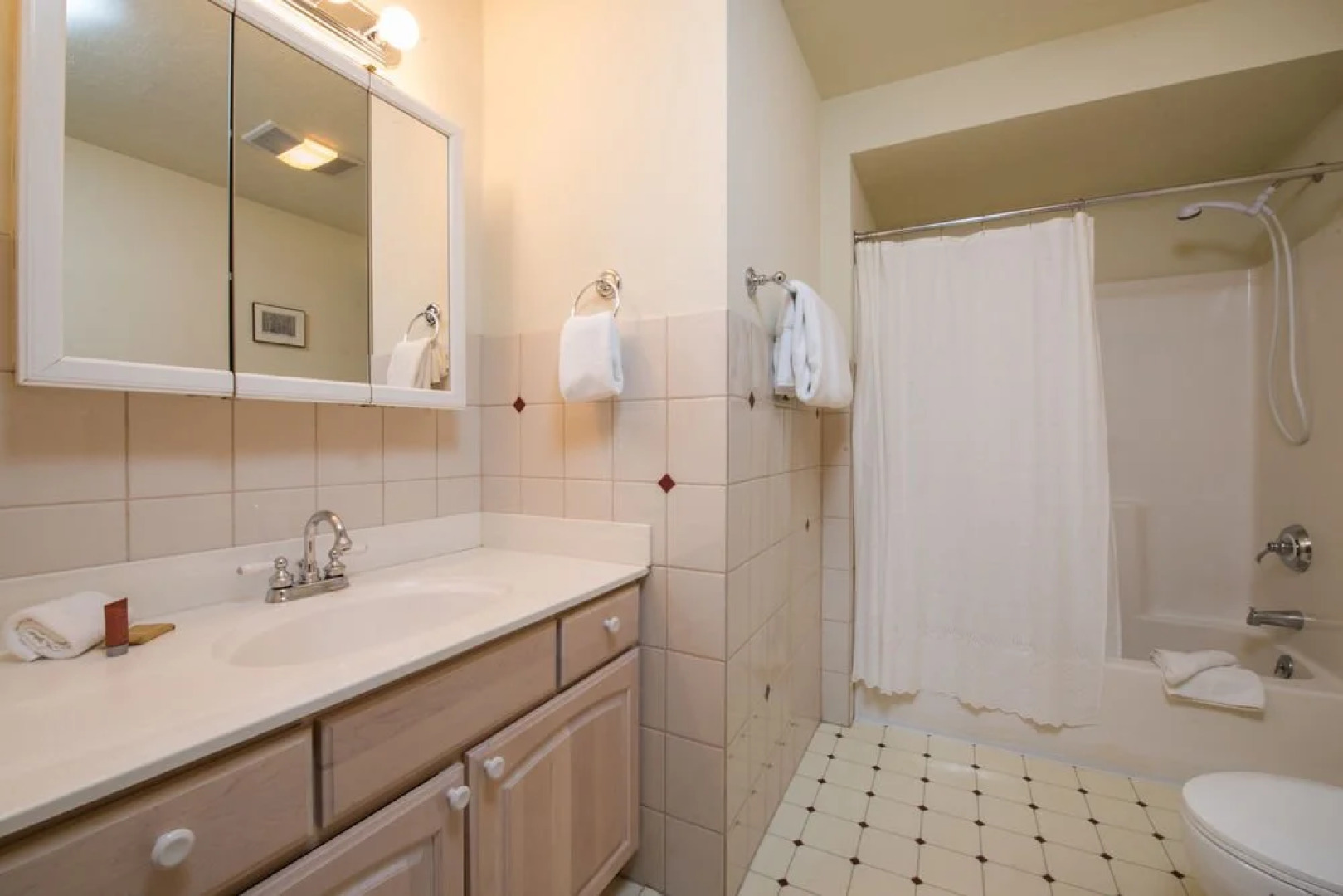 Four Seasons by JHRL