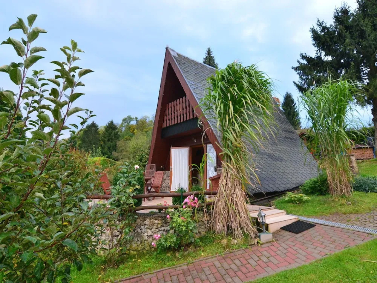 Luxurious Holiday Home With Patio, Terrace, Garden, Barbecue