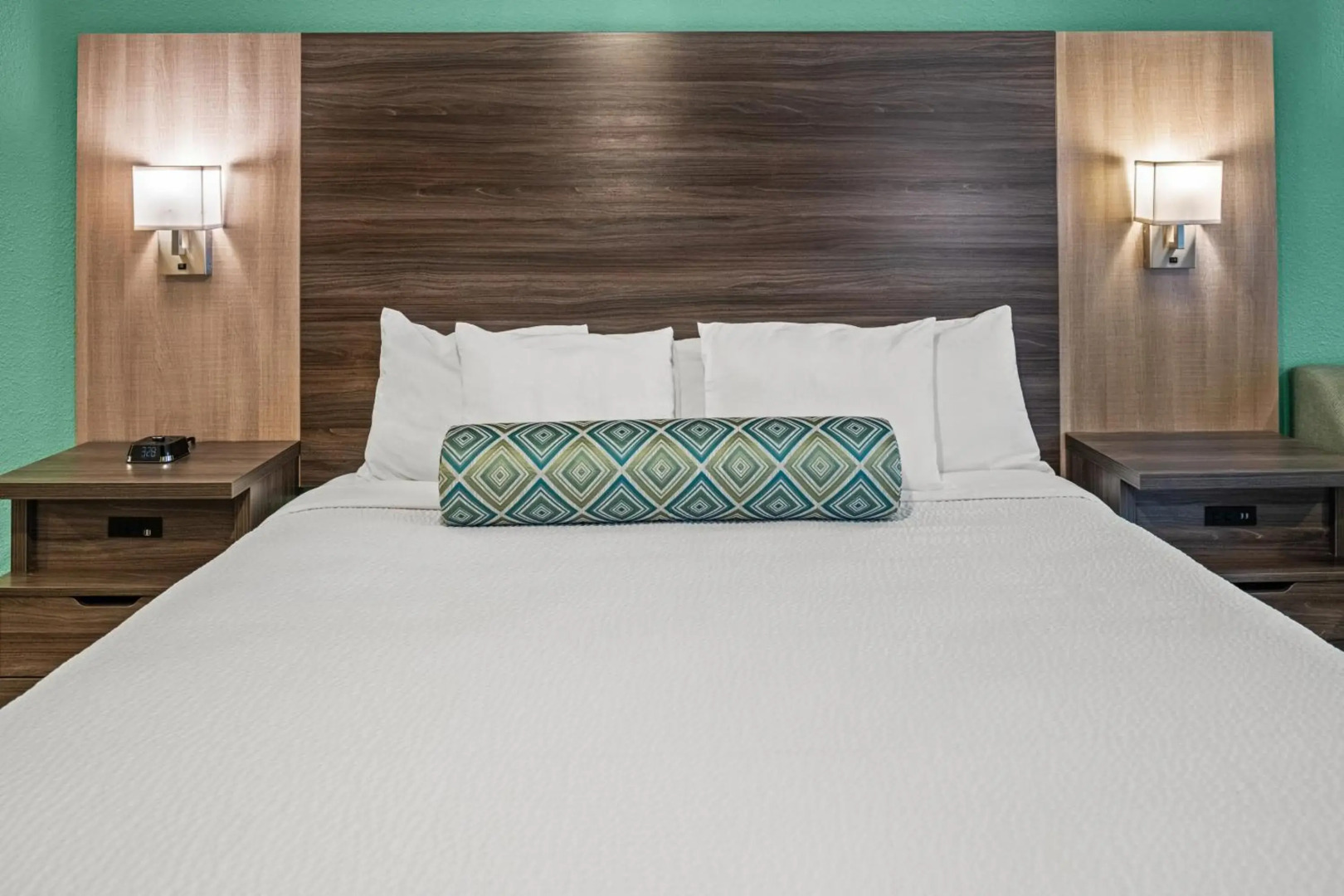 Yosemite Southgate Hotel & Suites