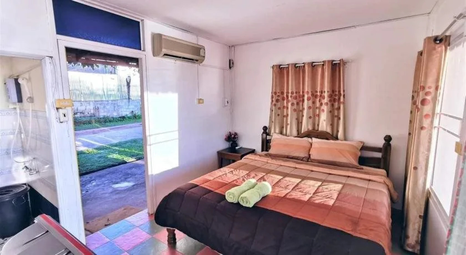 Baan Sook Aroon Khao Kho