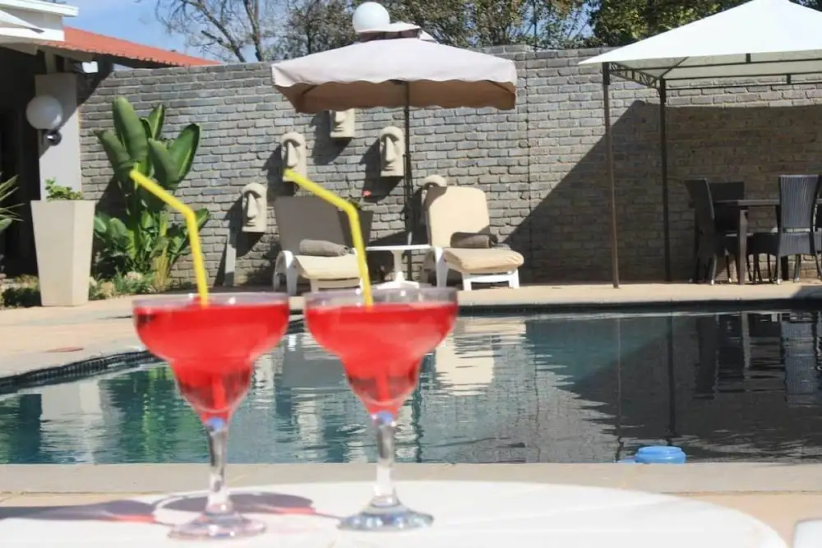 Route 511 Guest House