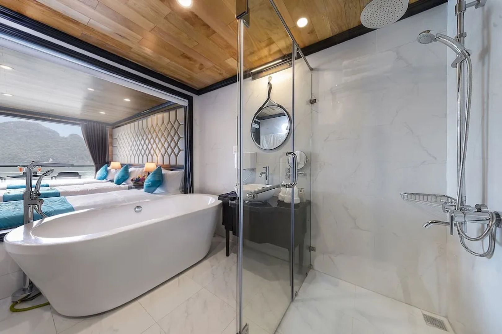 Halong Serenity Cruise