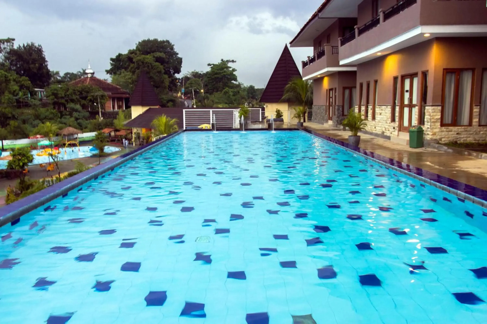 Bumi Gumati Resort & Convention