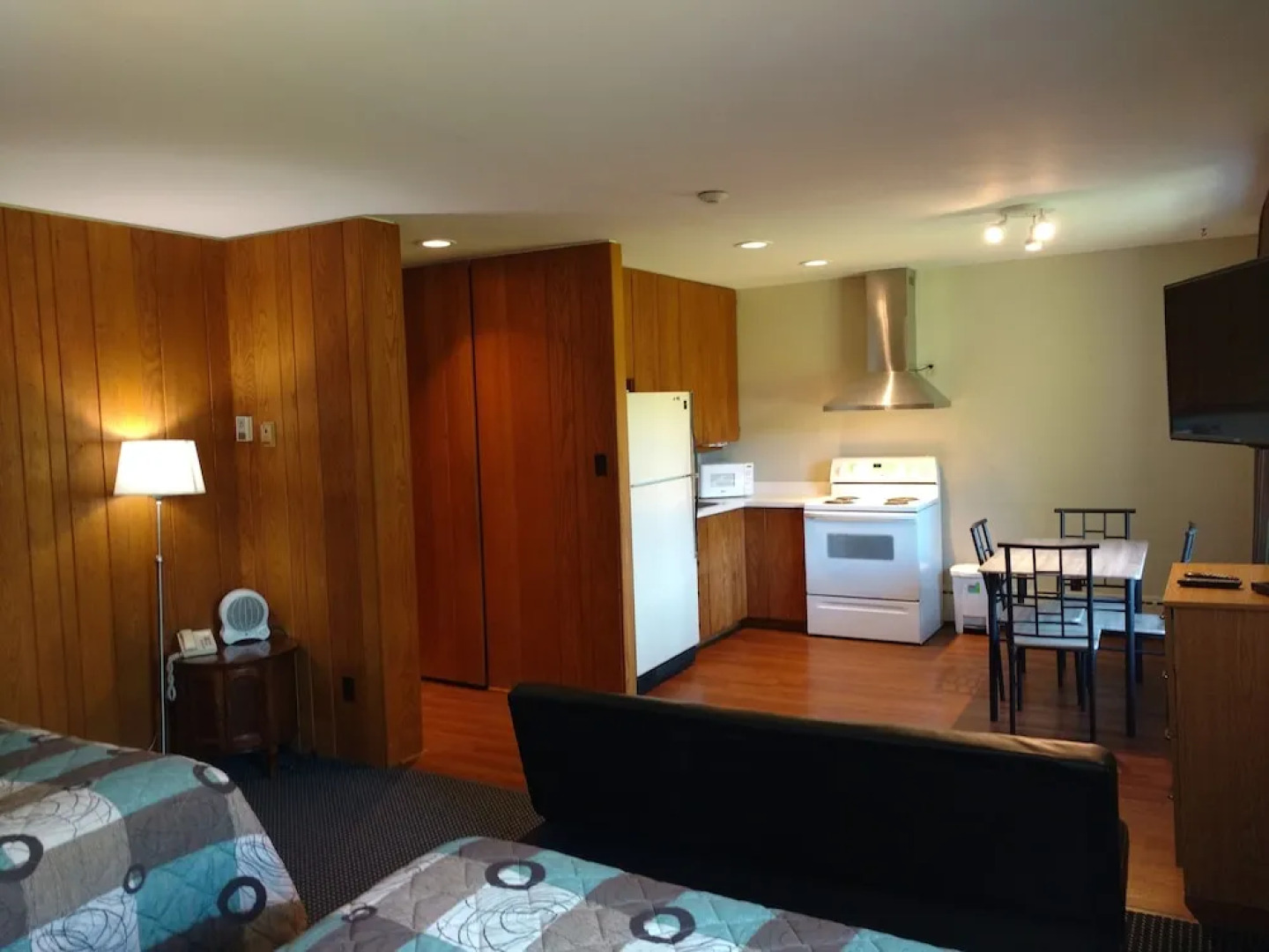 The Mariner Motor Hotel