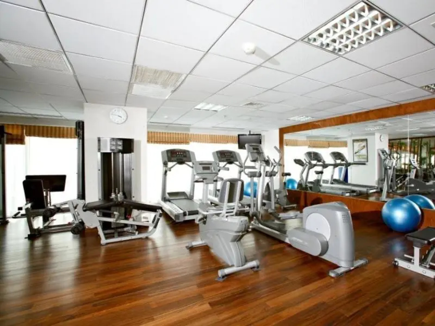 Lancaster Saigon Serviced Apartments Le Thanh Ton