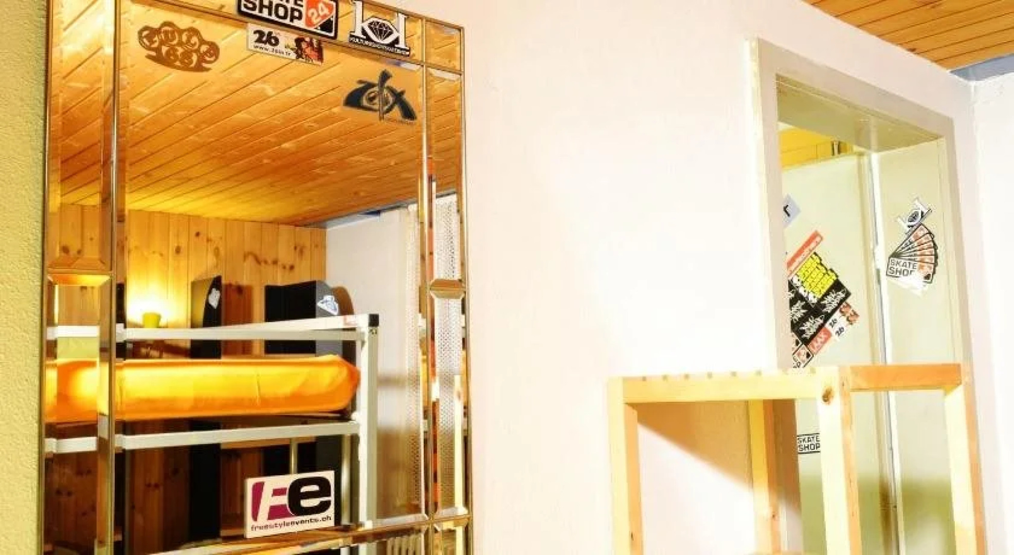 Backpacker Deluxe Hotel Capricorn