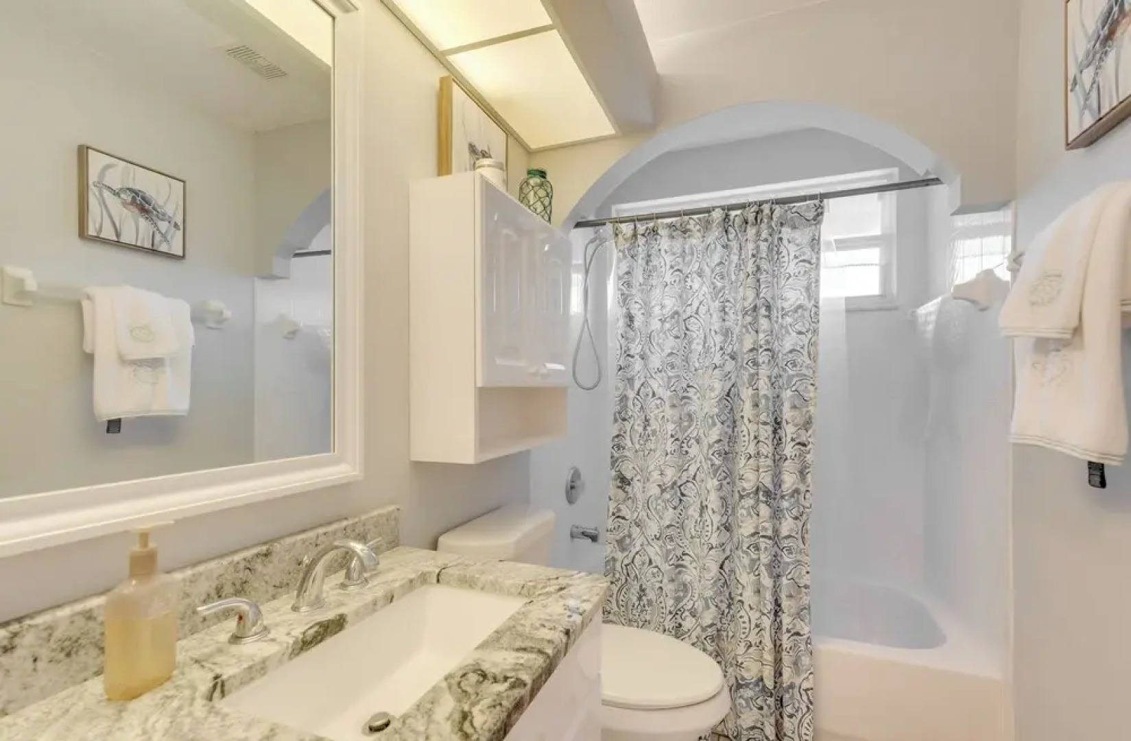 Weeki Wachee River Home on Main River by Park!