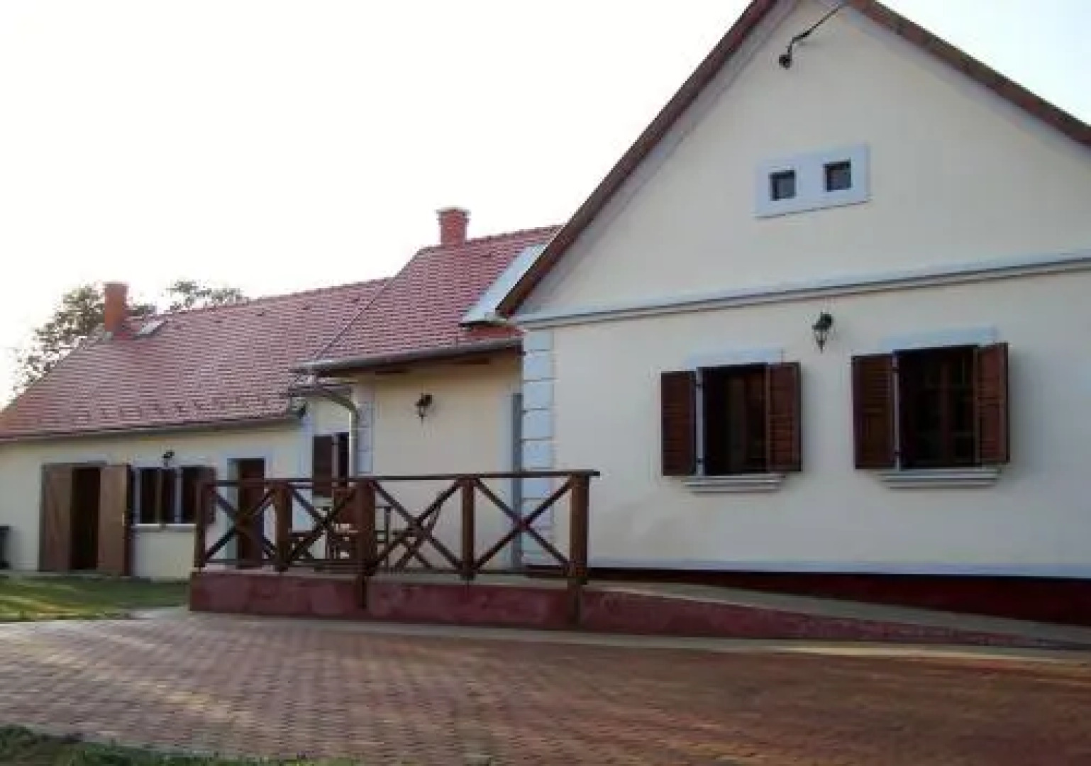 Gyümölcsliget Vendéház