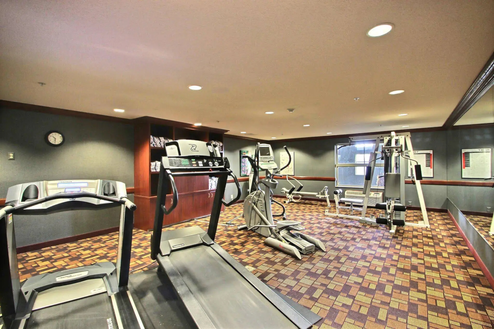 Holiday Inn Hotel & Suites Madison West - Middleton by IHG