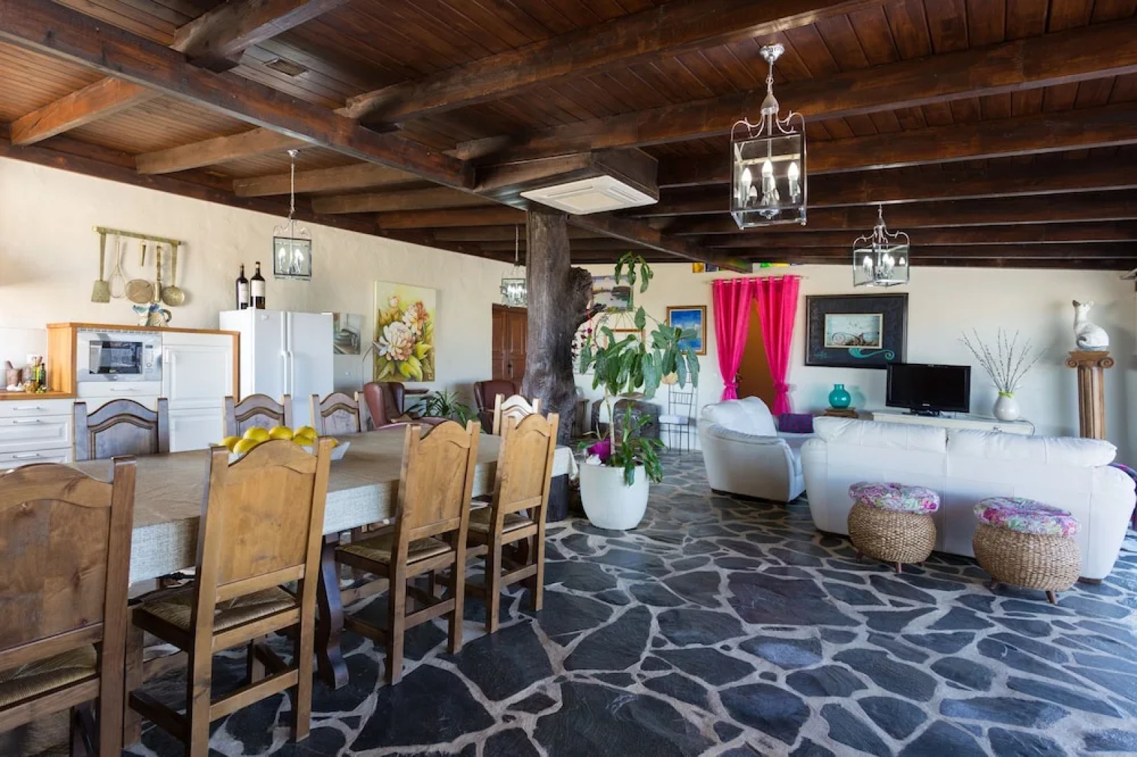 Casas Pilar, Aurora y Tarabilla en finca ecológica