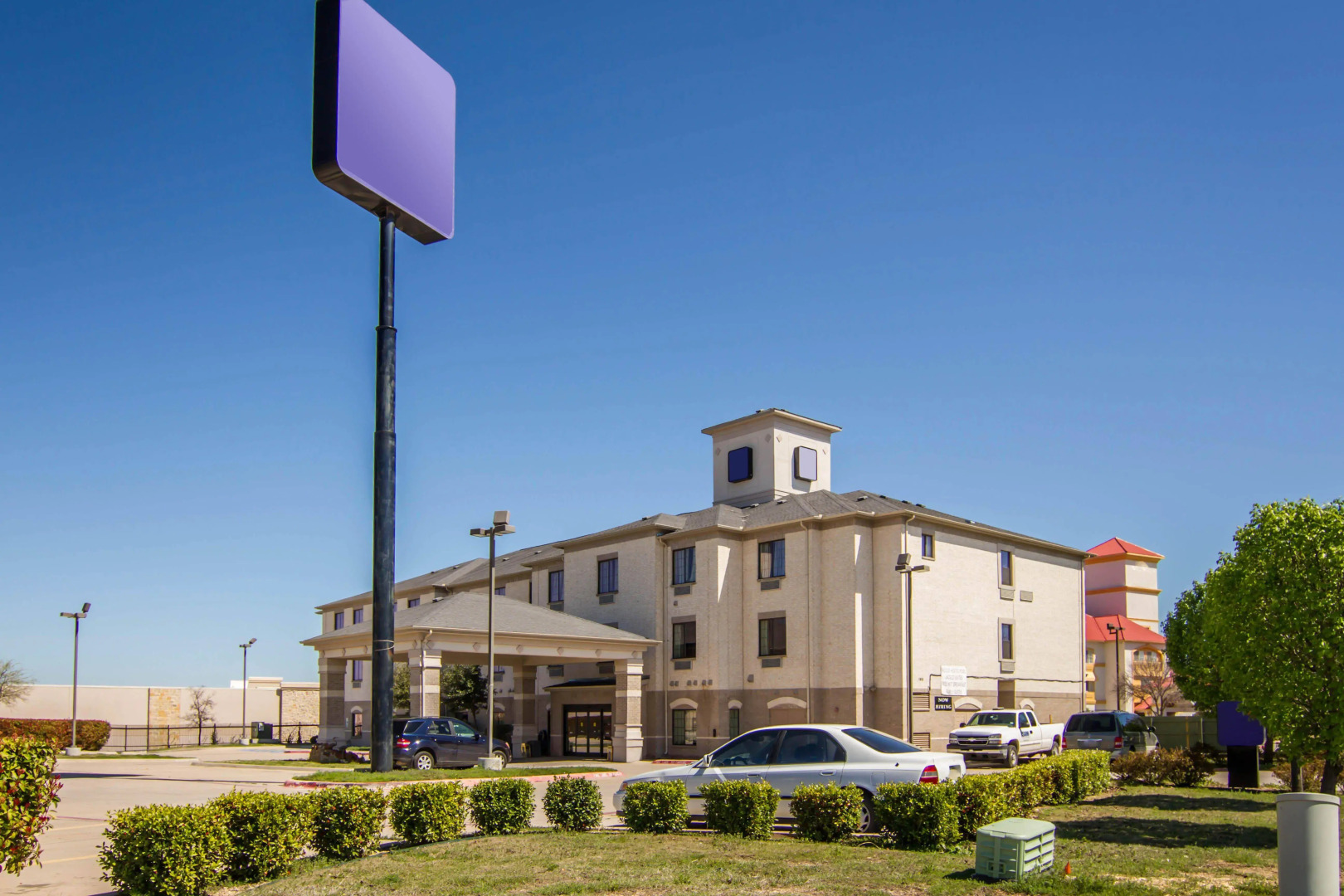 Clarion Inn & Suites Weatherford South