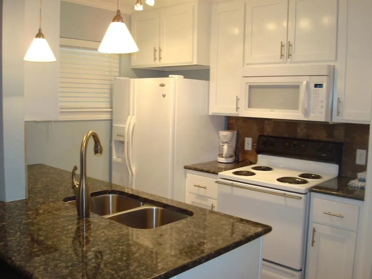 Fun in the Sun 102BH