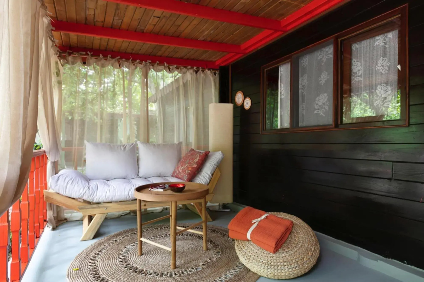 Gayb-i Bungalows by Naturelife