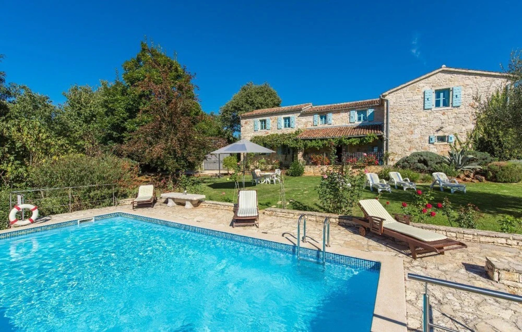 Authentic Villa in Tinjan With Private Pool