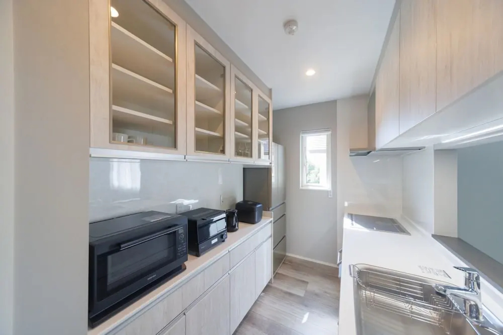 LYS GRACIEUX【Ezo Fuji hoothills】