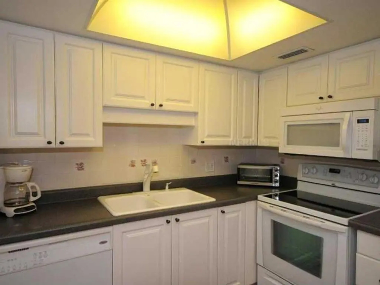 Crescent Arms Condominiums