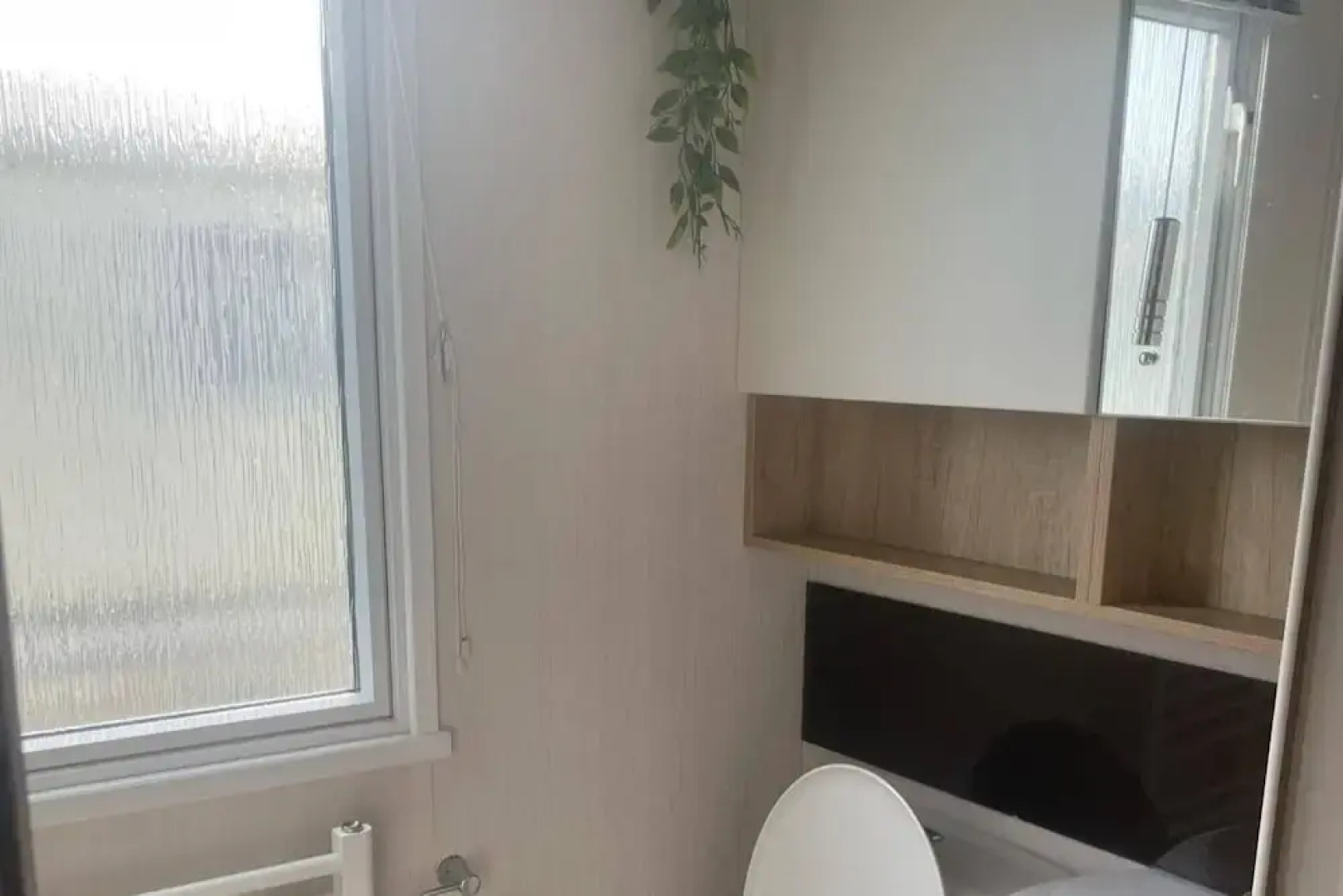 2 Bed-sleeps 6-patio-parking-pet Friendly