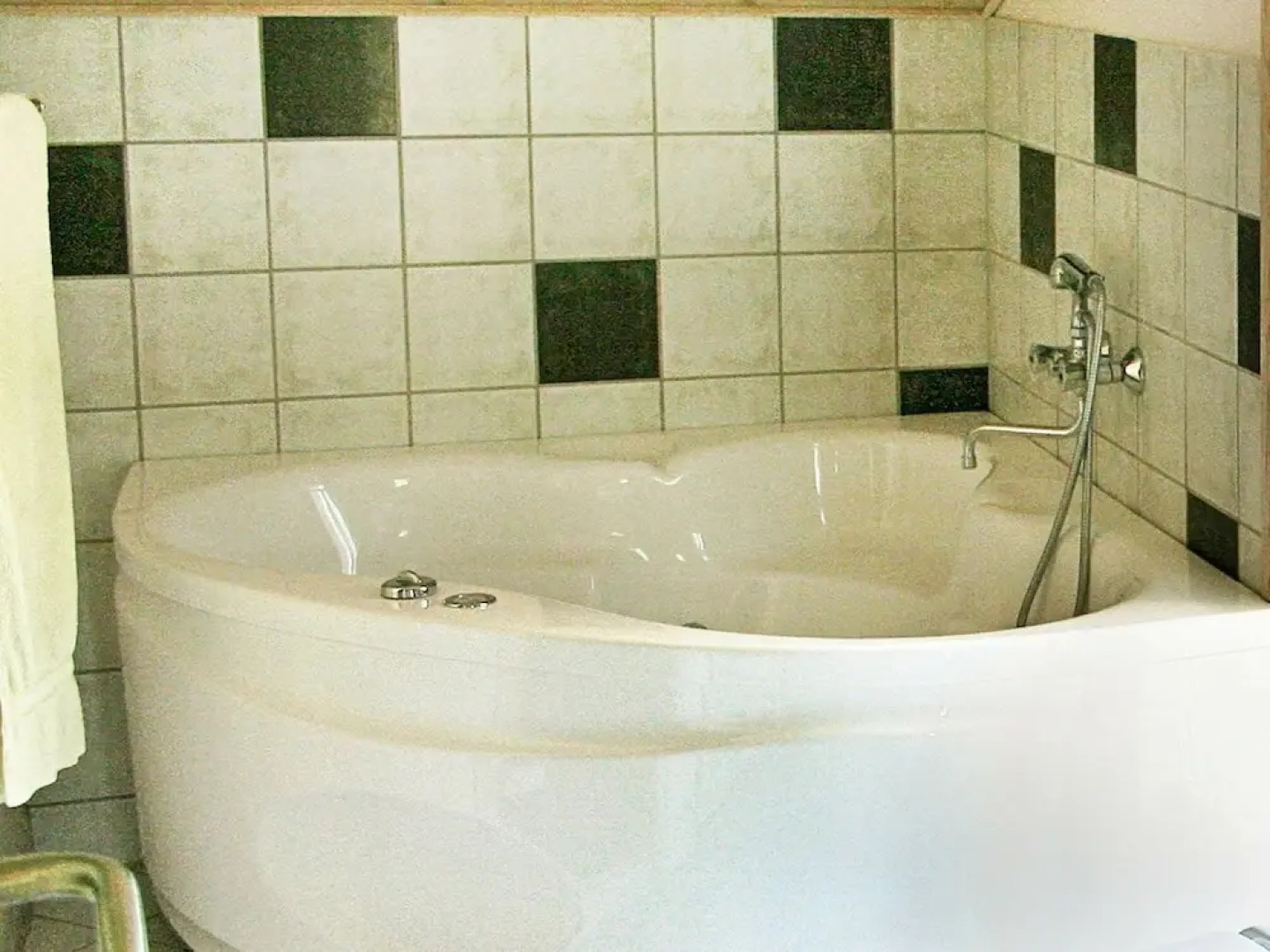 6 Person Holiday Home in Dannemare