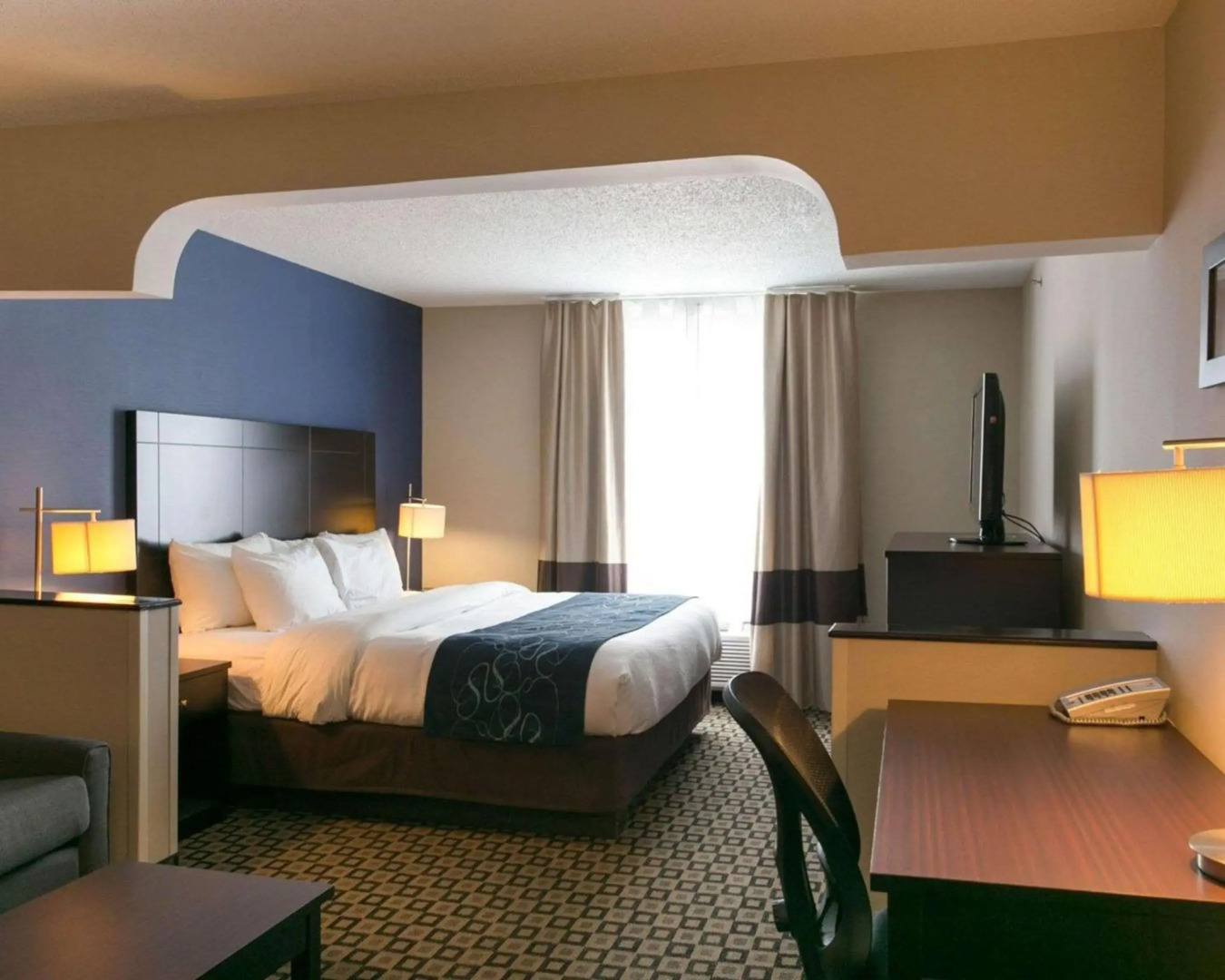 Comfort Suites Benton Harbor - St. Joseph