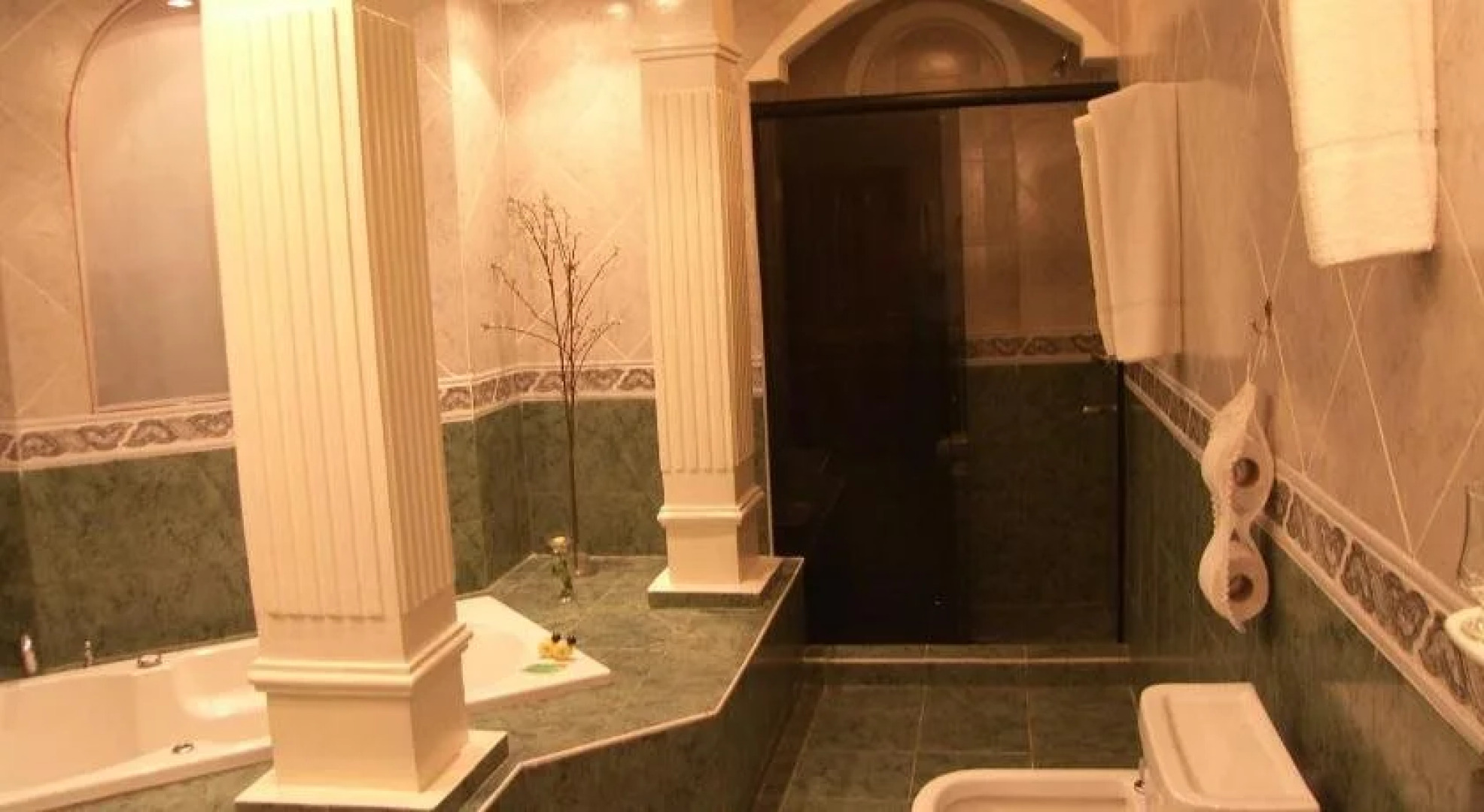 Orquideas Hotel & Cabañas