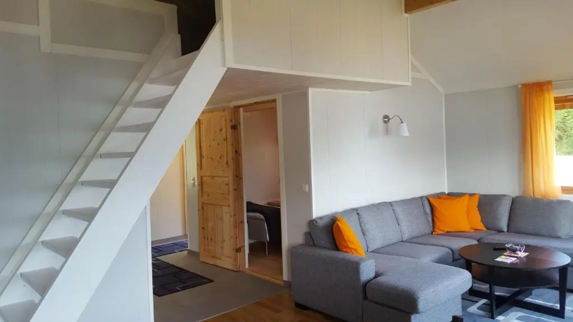 Holiday Home Kvernesfjorden