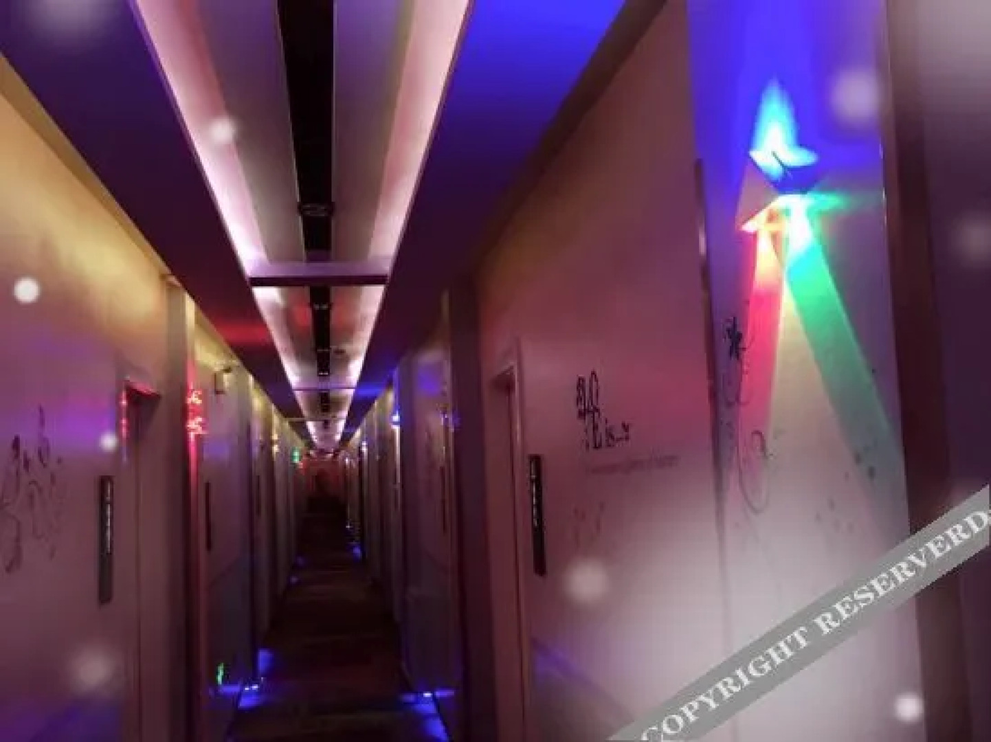 Super 8 Hotel (Longxi Chongwen Road)