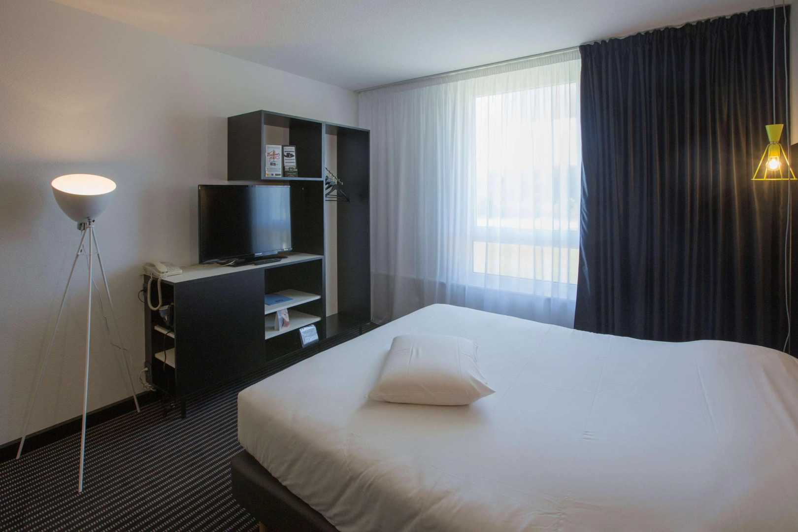 KYRIAD MONTCHANIN - Le Creusot