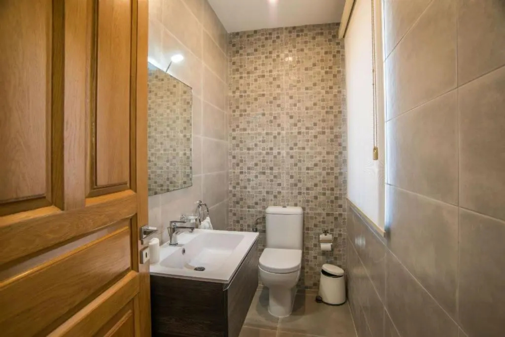 Sea Bank Villa Apartments