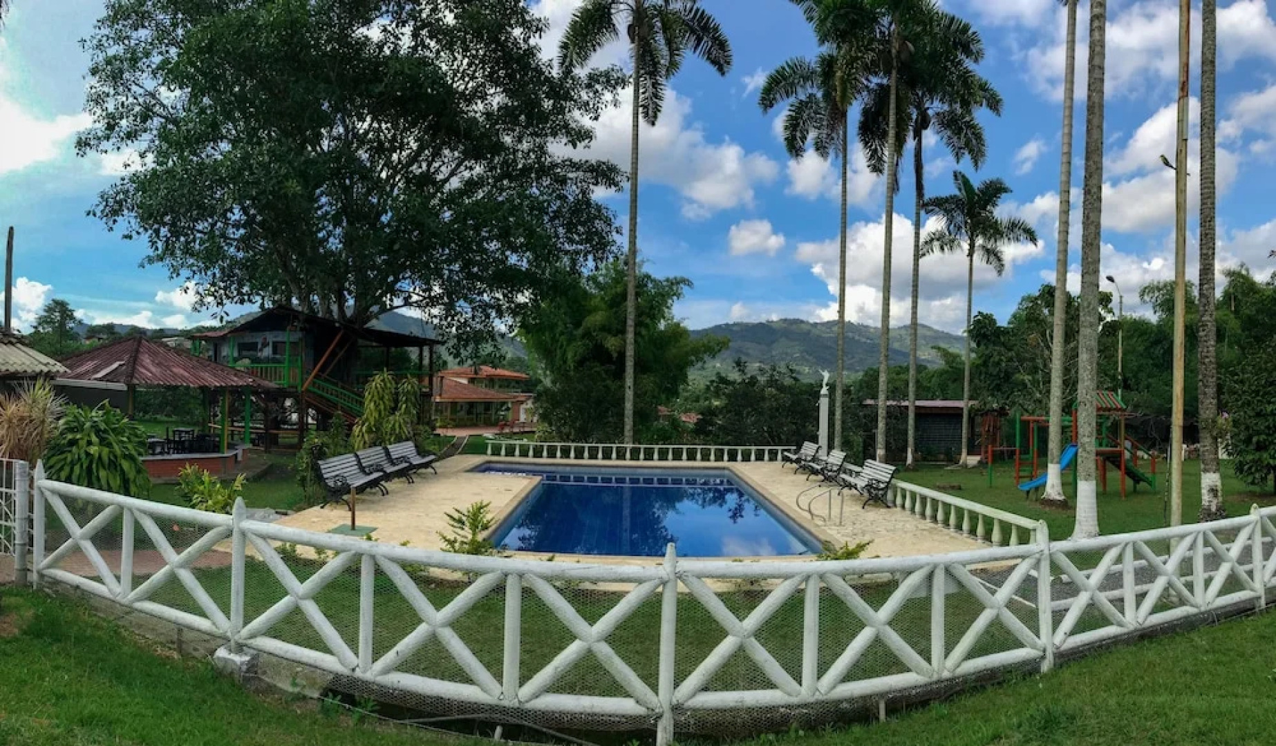 Room-room With 1 Double bed and 2 Single