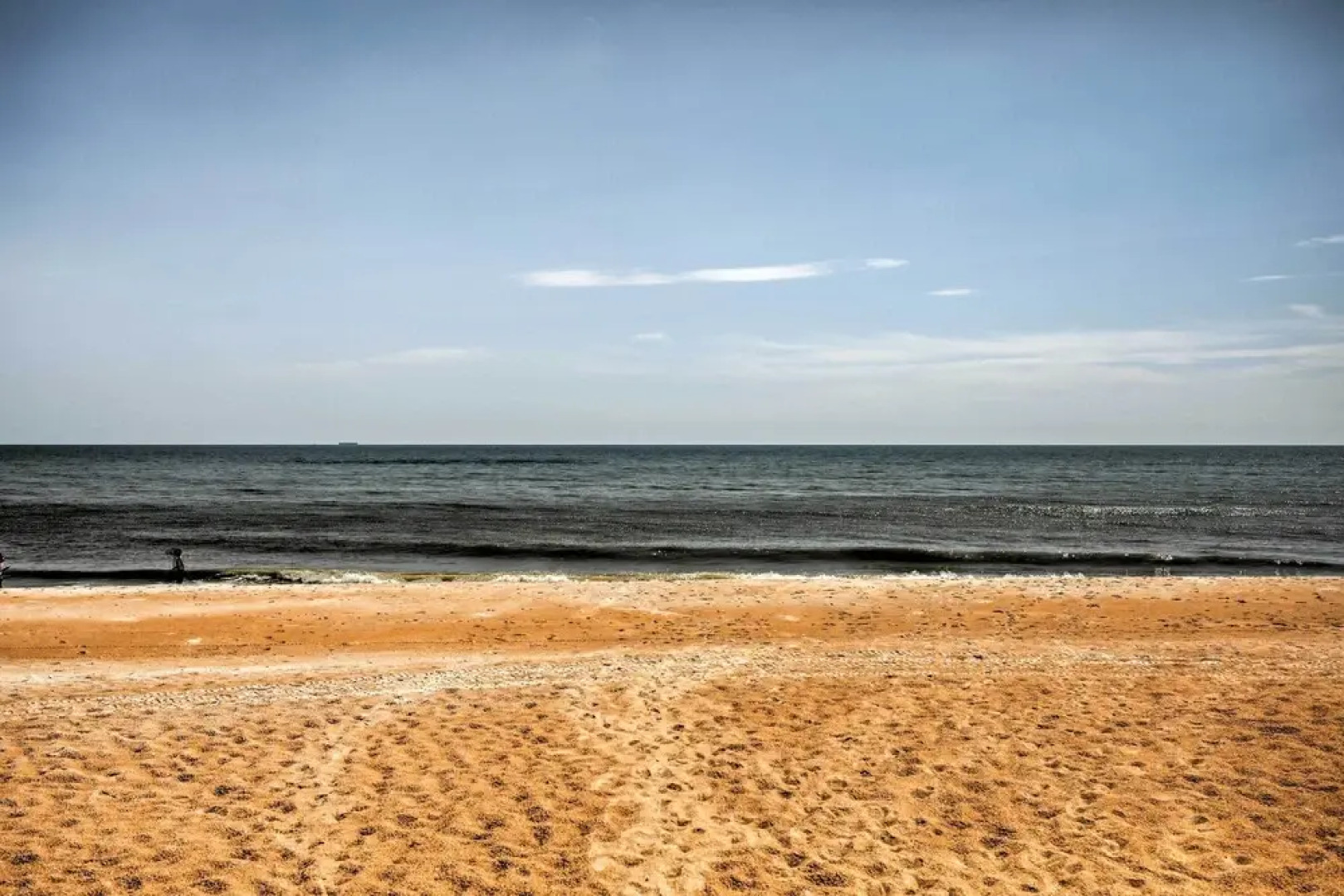 Ormond Beach Home: Screened Porch, Walk to Beach!