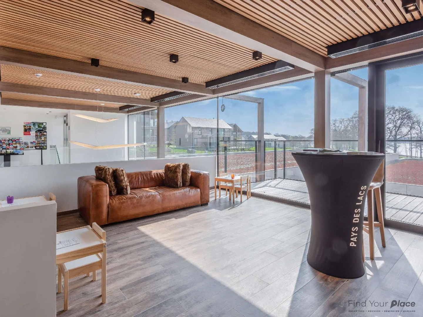 Best Western Plus Golden Lakes Hotel