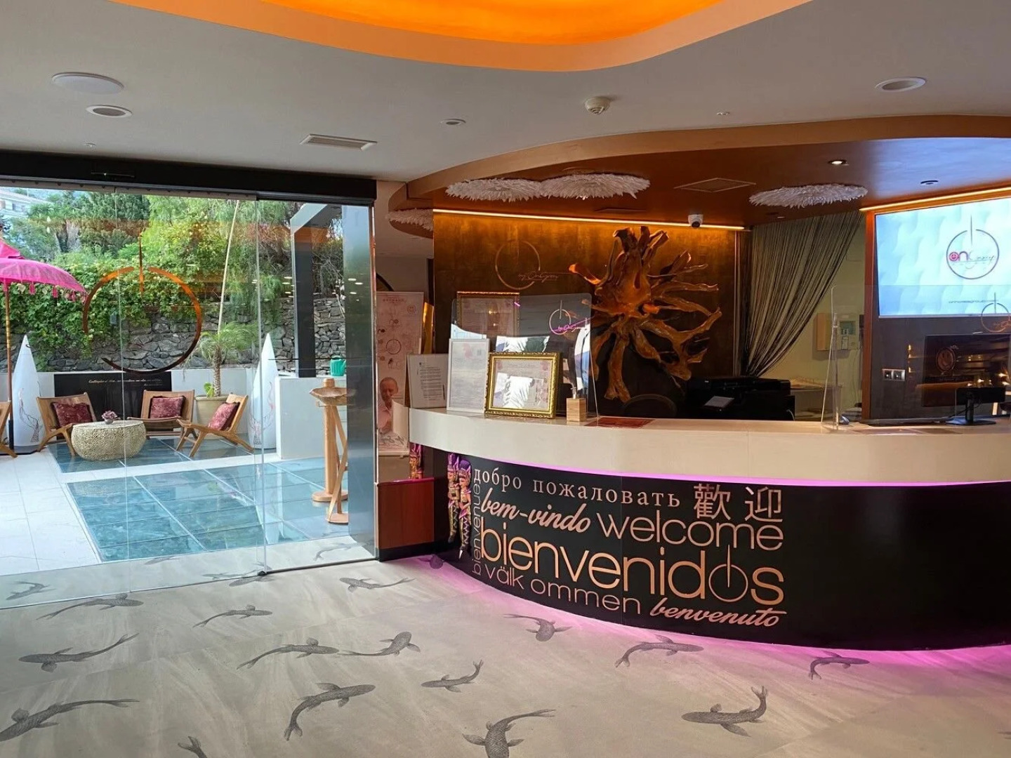 ON ALETA ROOM designed for adults