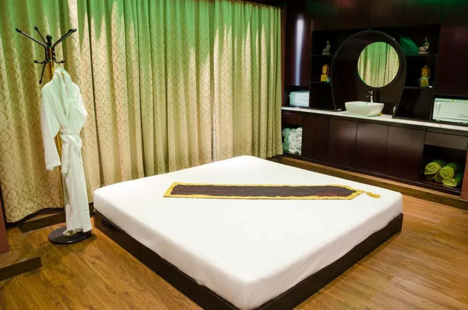 Ramee Guestline Hotel Dubai