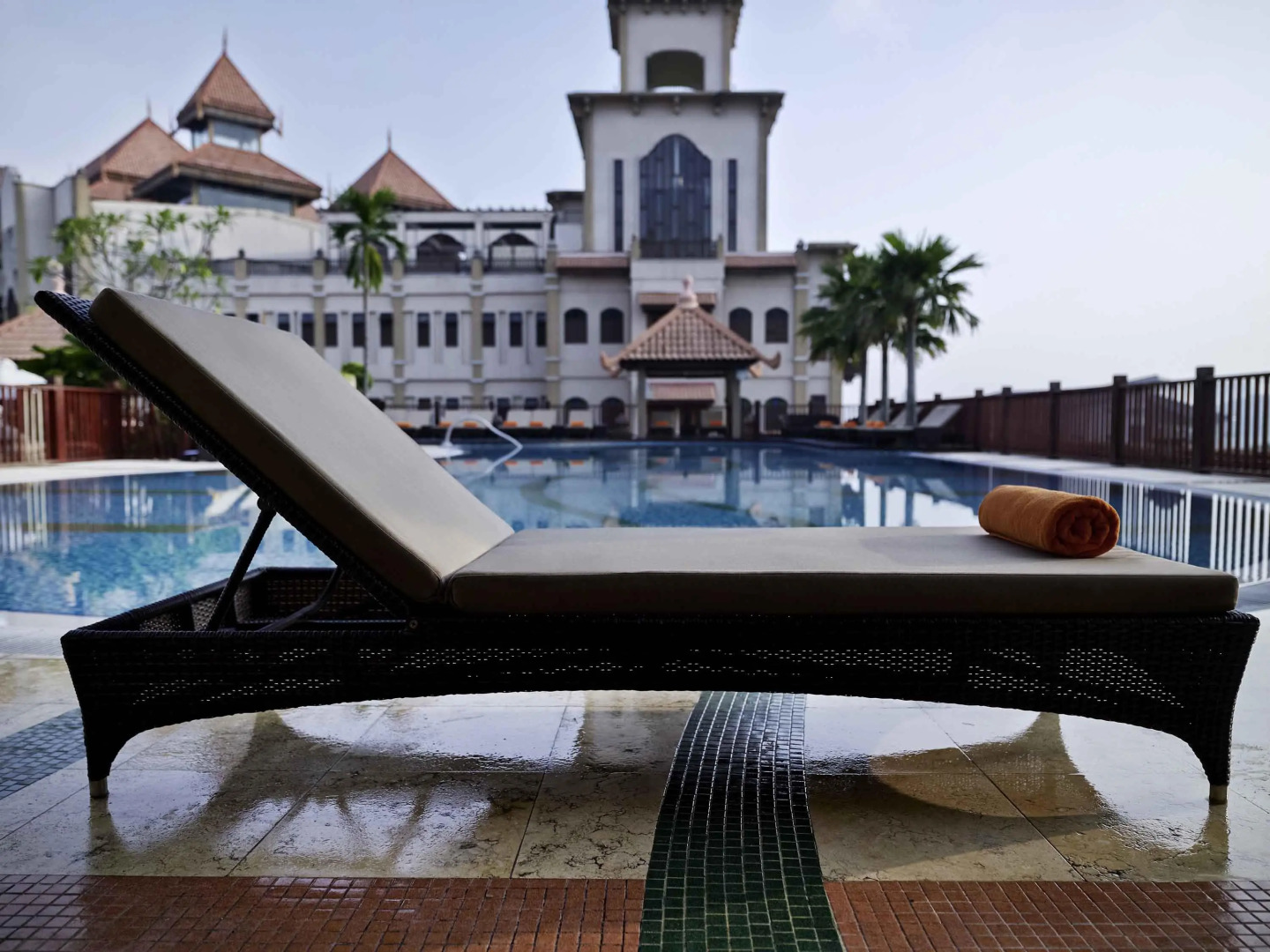 DoubleTree by Hilton Putrajaya Lakeside