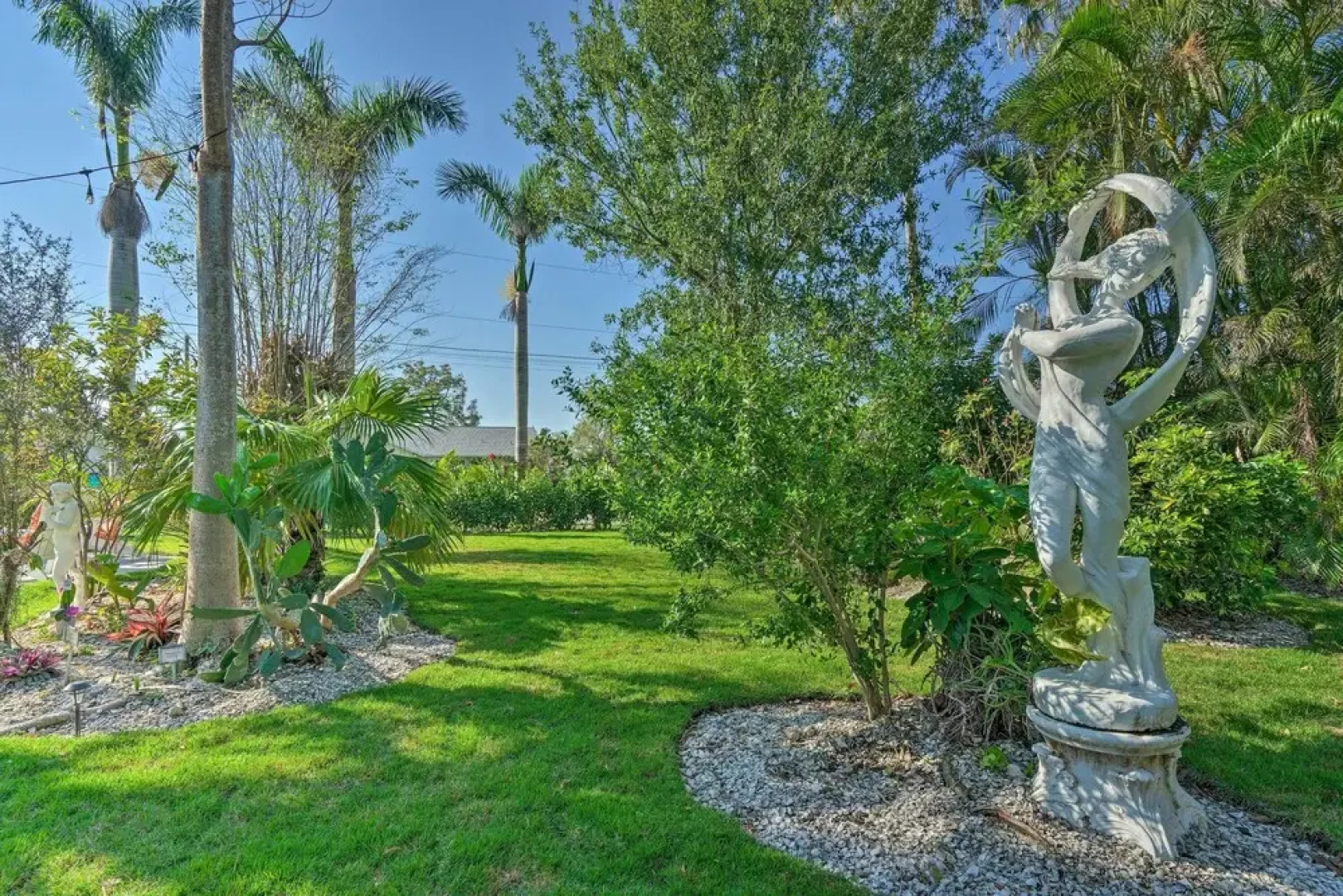 Pool & Fire Pit: Cape Coral Golf Course Getaway