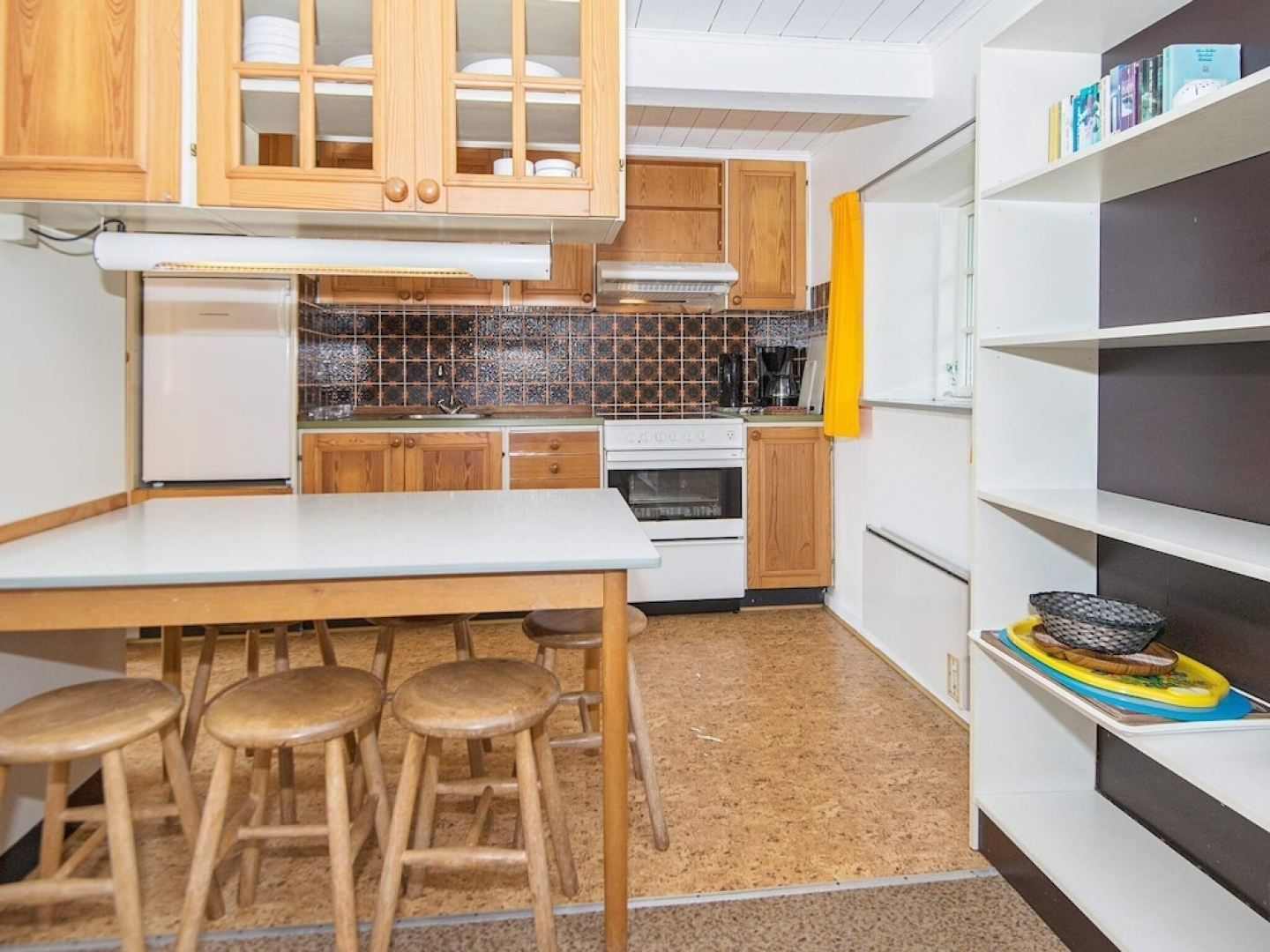 App-6-mit-Suedbalkon-in-strandnaher-Lage-Baederstil-Villa-in-Wenningstedt-Sylt