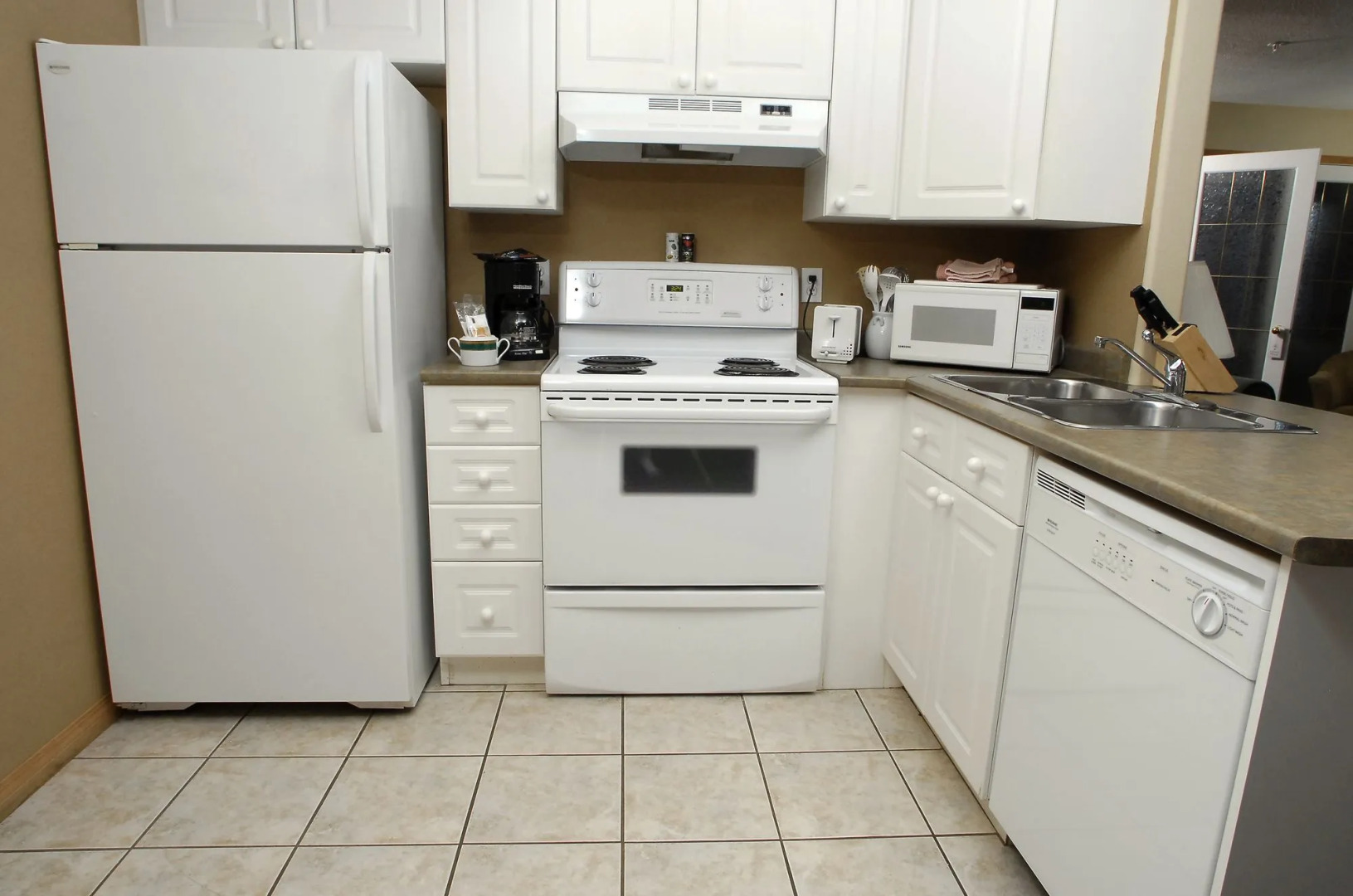 Nomad Hotel and Suites