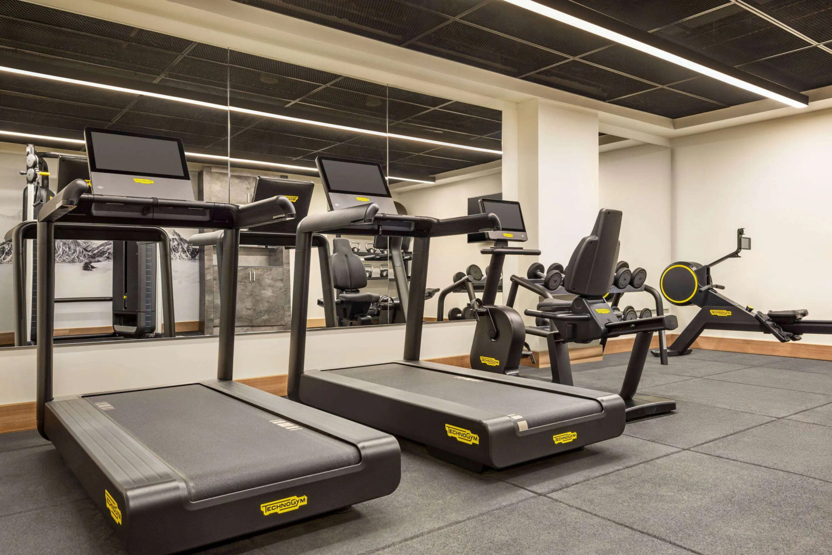 Отель Ramada Encore by Wyndham Zomin