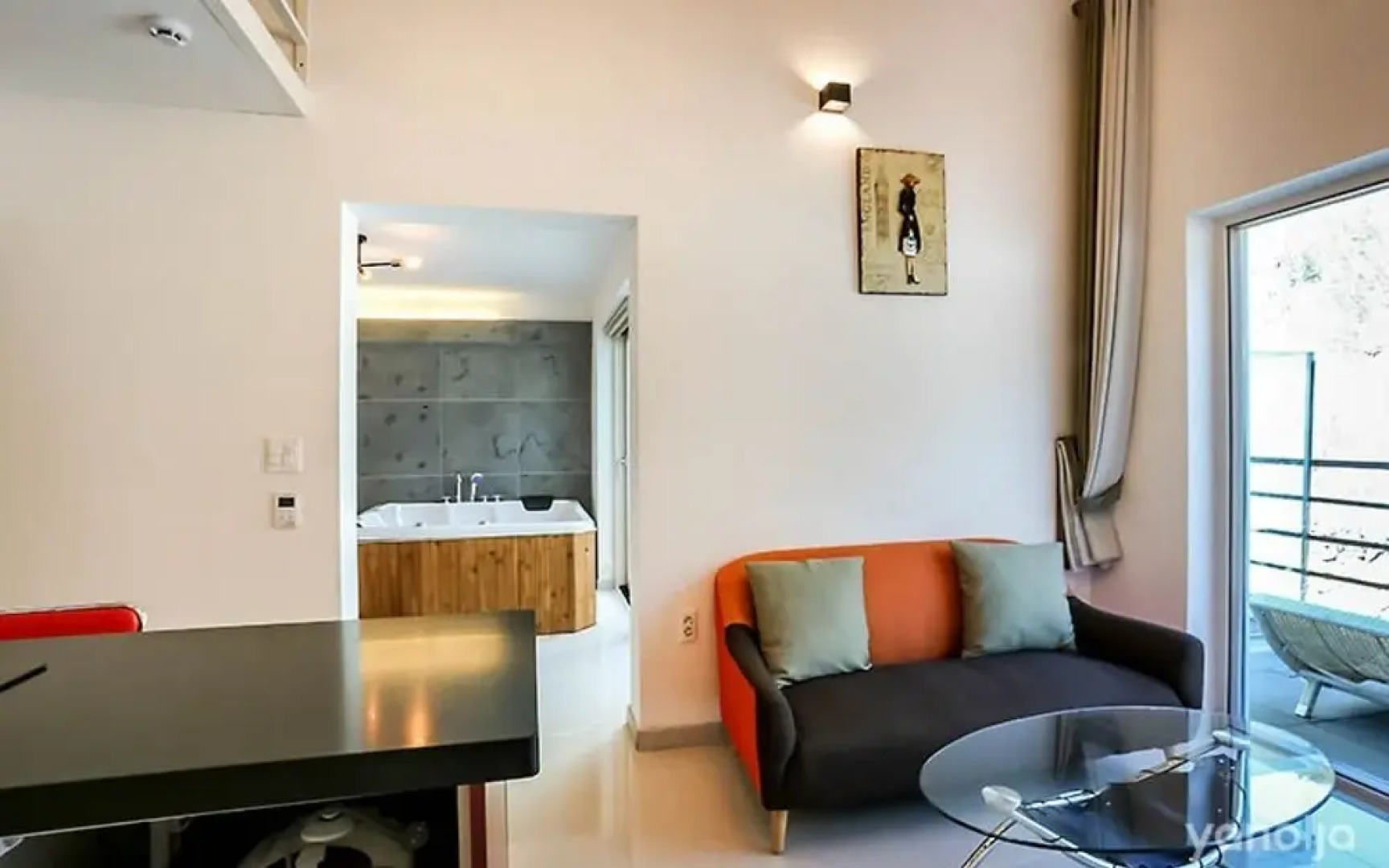 Hadong Cloud Hill Pension