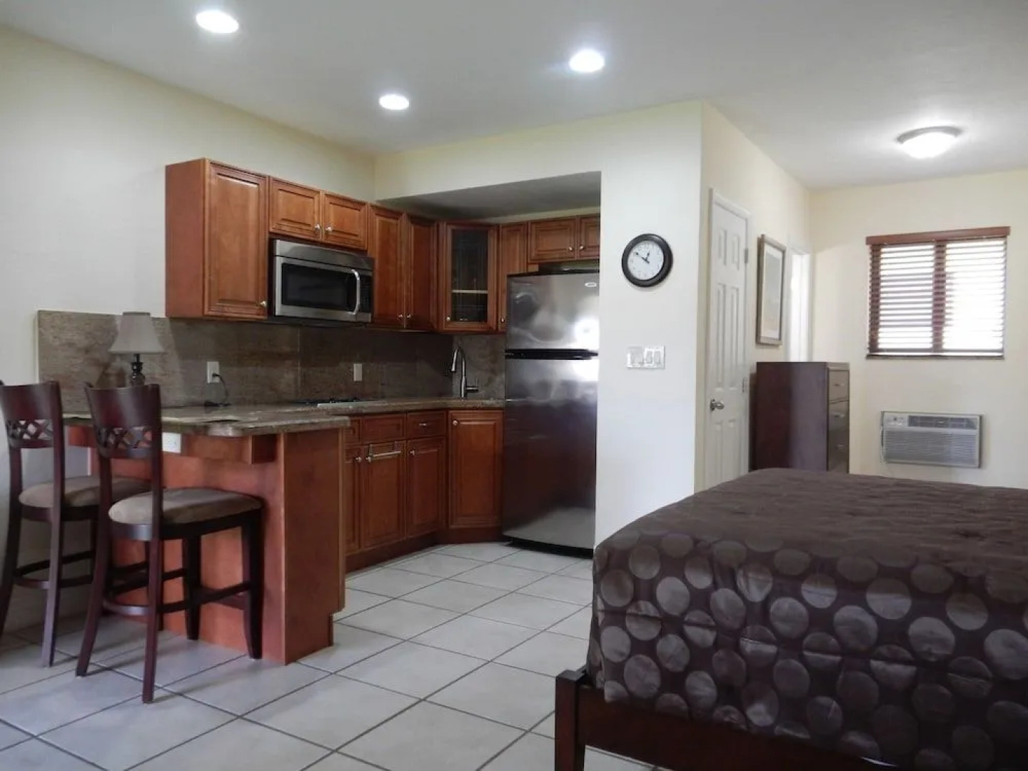 Shell Studios Hallandale Beach