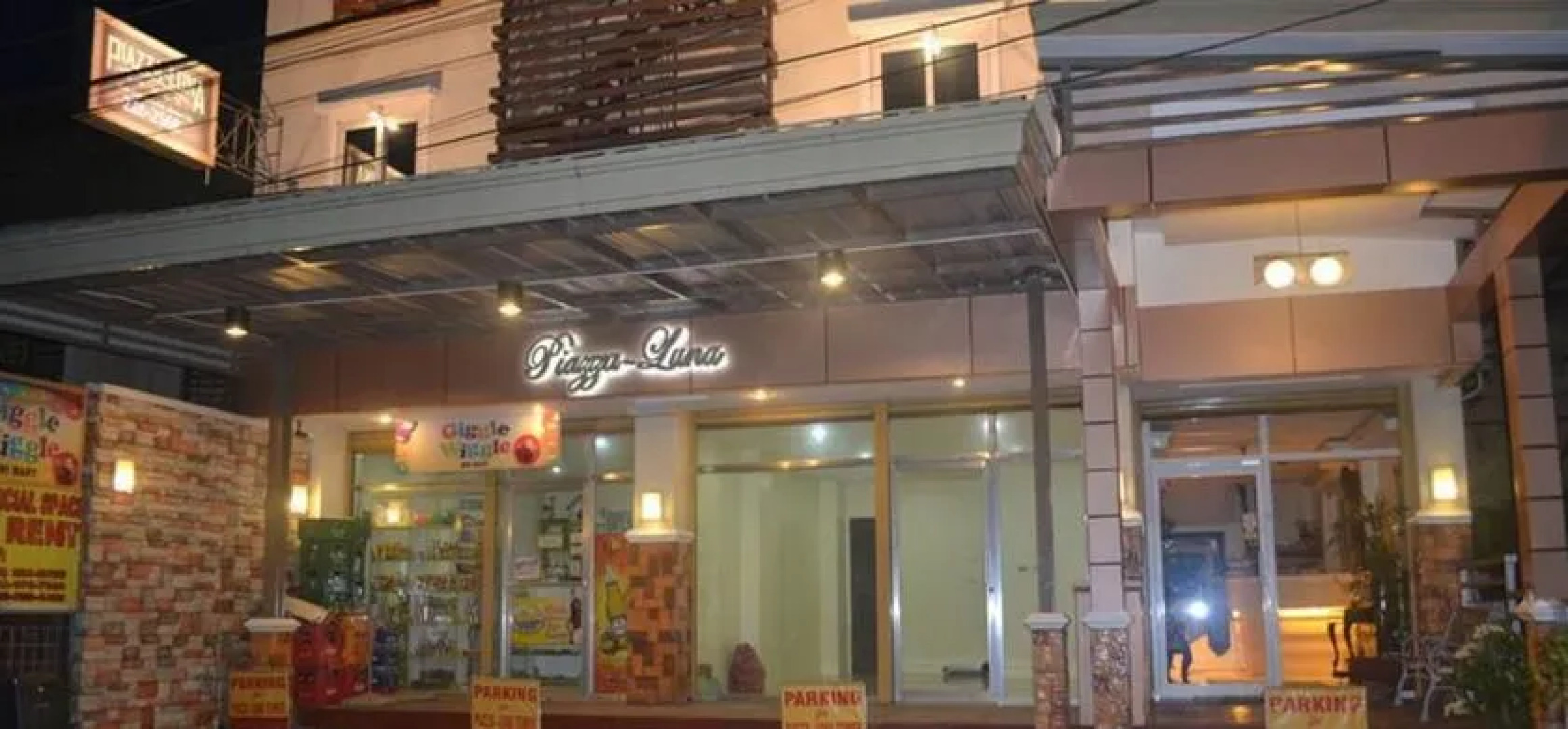 Piazza Luna Tower (Dormitel)