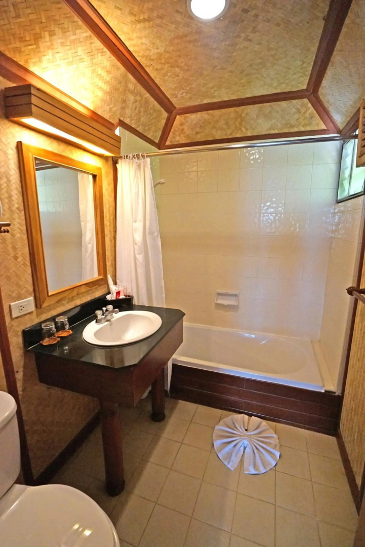 Sunset Village Beach Resort