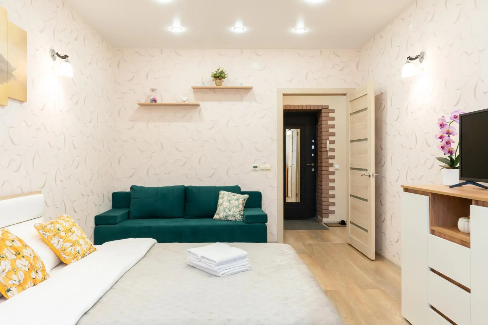 Апартаменты на Речном