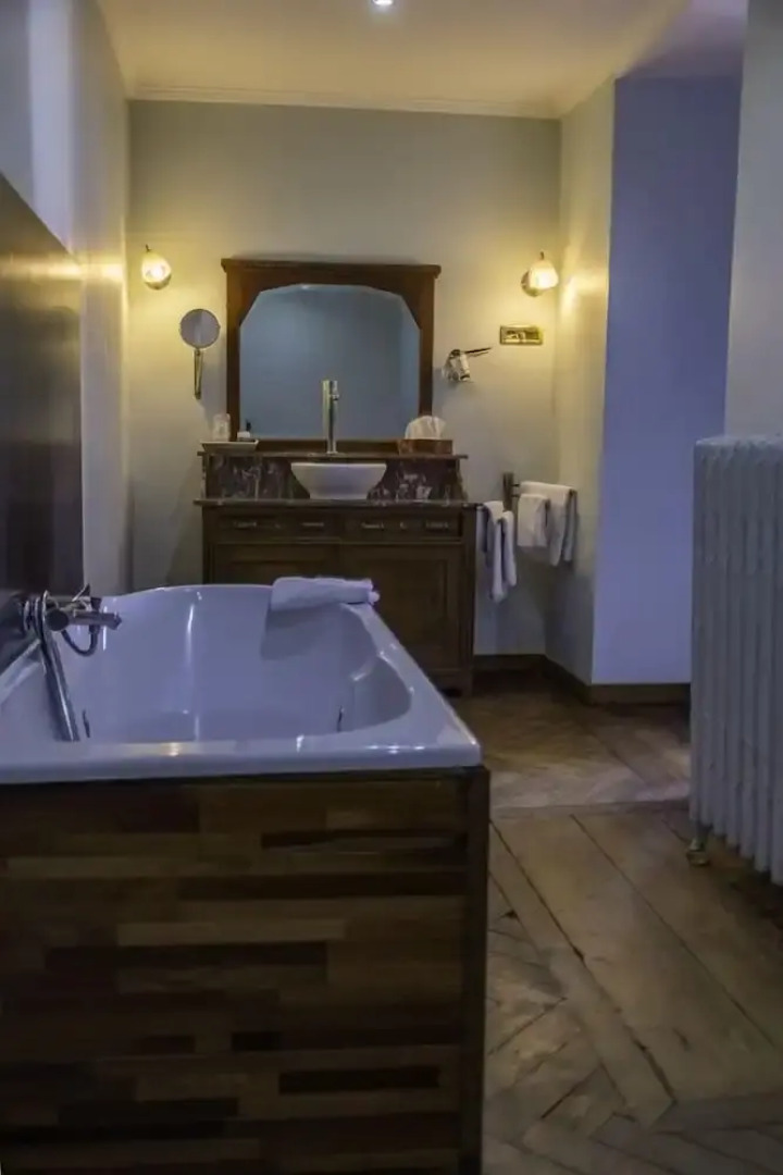 Domaine du Château de la Neuville